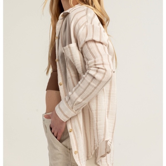 RSQ Beige Striped Button Down Shirt - Picture 1 of 9
